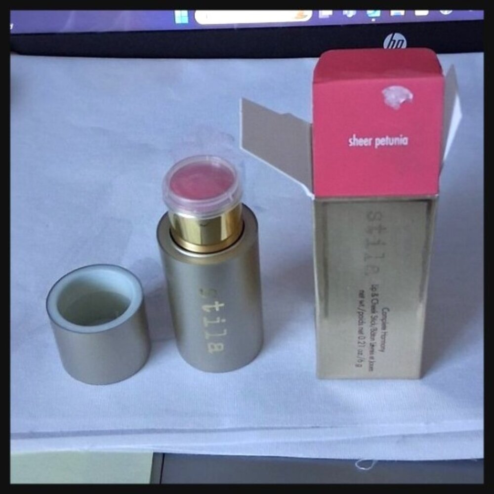 Stila Complete Harmony lip color and blush Sheer Petunia NEW IN BOX